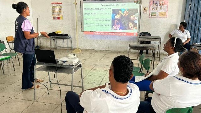 colombia_guia saludables  a docentes.jpg